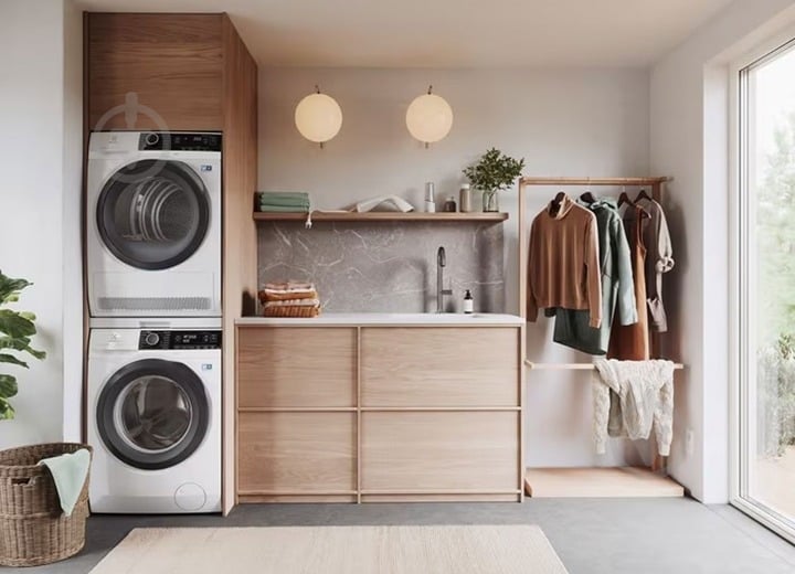 Пральна машина Electrolux EW8F5492QU + сушильна машина EW8D595MUC + з'єднувальна планка E1WYHSK6 - фото 12
