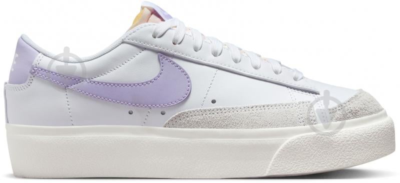 Кроссовки женские демисезонные Nike BLAZER LOPLATFORM DJ0292-114 р.41 белые - фото 1