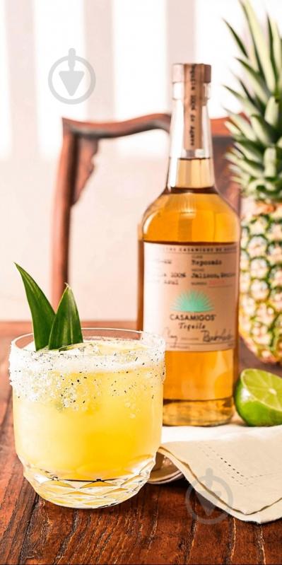 Текіла Casamigos Reposado 0,7 л 40% - фото 2 Текіла Casamigos Reposado 0,7 л 40% - фото 2