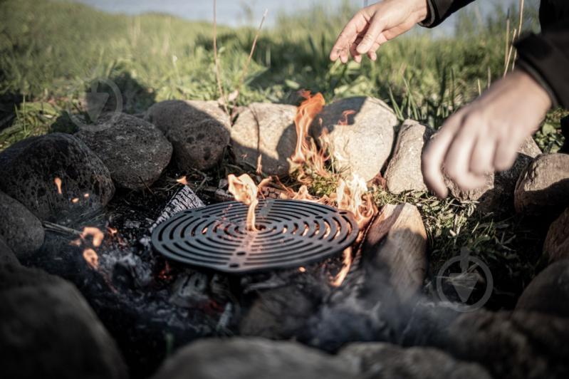 Підставка для багаття Petromax ø300 мм 4 в 1 Cast-Iron Stack Grate 30 см - фото 2 Підставка для багаття Petromax ø300 мм 4 в 1 Cast-Iron Stack Grate 30 см - фото 2