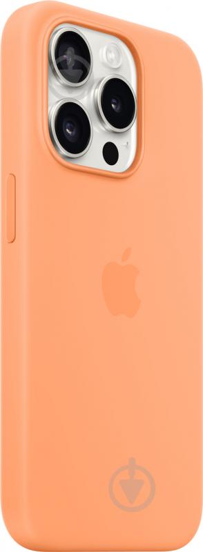 Чохол Apple Silicone Case with MagSafe для Apple iPhone 15 Pro orange sorbet (MT1H3ZM/A) - фото 2