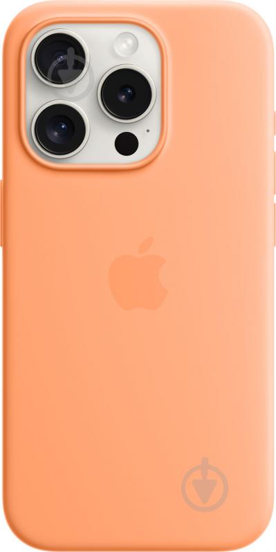 Чехол Apple Silicone Case with MagSafe для Apple iPhone 15 Pro orange sorbet (MT1H3ZM/A) - фото 1