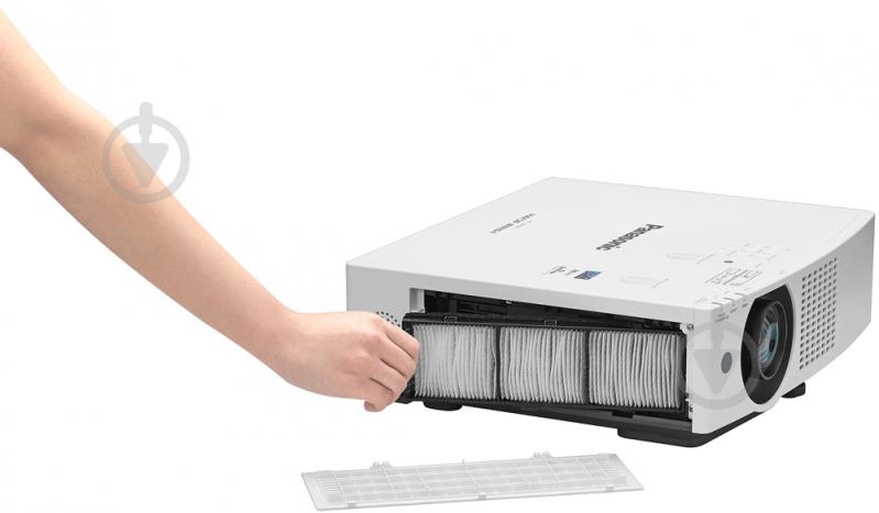 Проектор Panasonic (PT-VMZ50) - фото 11