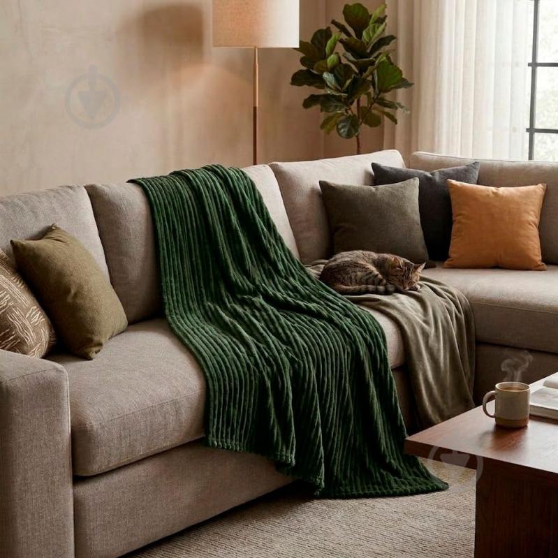 Плед флисовый Line 130x180 см темно-зеленый Soft Me - фото 5 Плед флисовый Line 130x180 см темно-зеленый Soft Me - фото 5