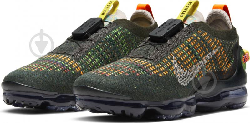 Кросівки чоловічі демісезонні Nike Air Vapormax 2020 FlyKnit CW1765-001 р.44,5 оливкові - фото 1