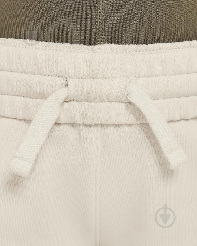 Шорты Nike Sportswear Big Kids' (Girls') Dri-FIT Fleece Shorts FN8609-072 р. XS светло-бежевый - фото 4