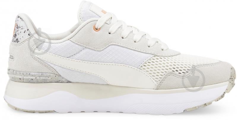 Кросівки жіночі Puma R78 Voyage Better 38385301 р.39 бежеві - фото 1