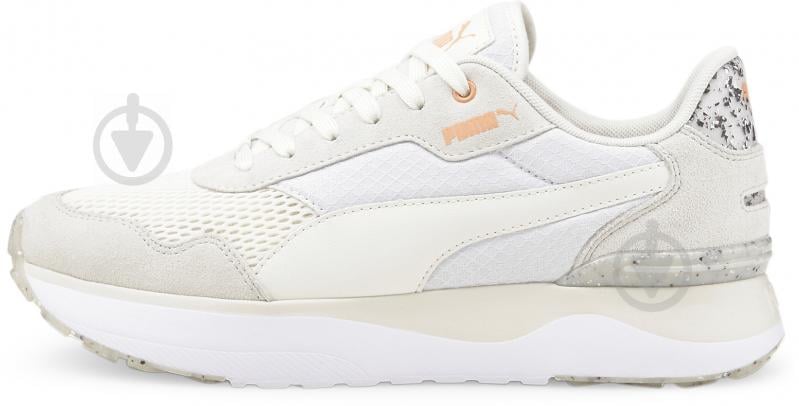 Кросівки жіночі Puma R78 Voyage Better 38385301 р.39 бежеві - фото 2