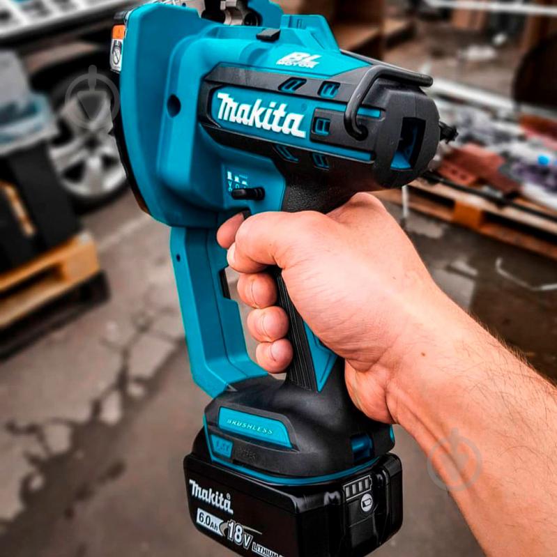 Резак Makita аккумуляторный для резьбовых шпилек DSC102Z - фото 2