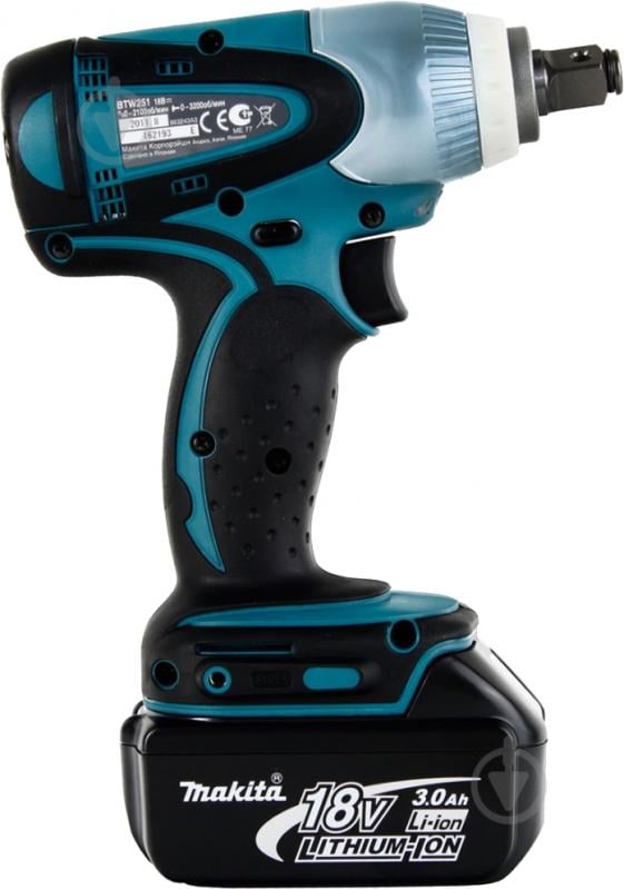 Гайковерт ударный аккумуляторный Makita BTW251Z - фото 3