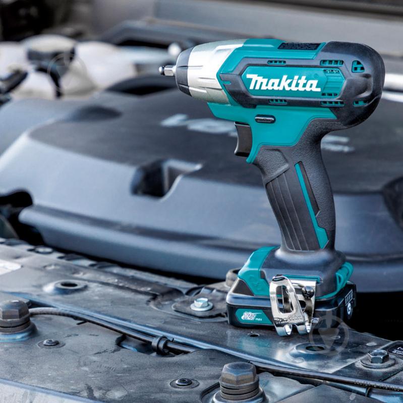 Гайковерт ударний акумуляторний Makita CXT TW060DZ - фото 4