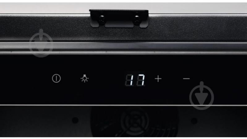 Винный шкаф Electrolux EWUS020B5B - фото 4