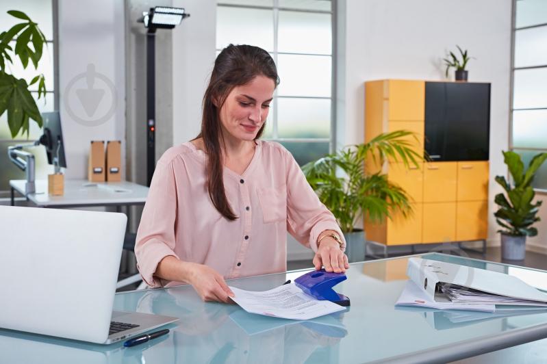 Дырокол B220 синий Novus - фото 2