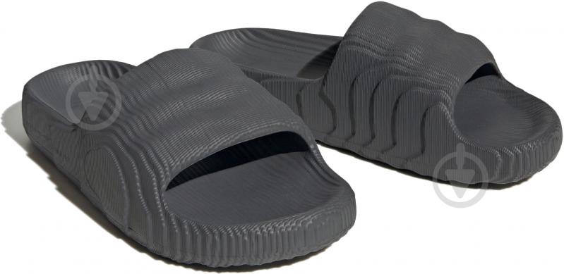 Тапочки Adidas ADILETTE 22 HP6522 р.44 2/3 серый - фото 3