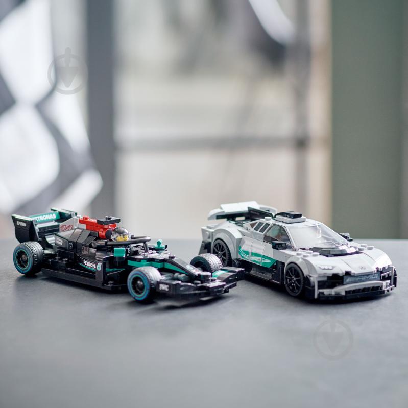 Конструктор LEGO Speed Champions Mercedes-AMG F1 W12 E Performance и Mercedes-AMG Project One 76909 - фото 5