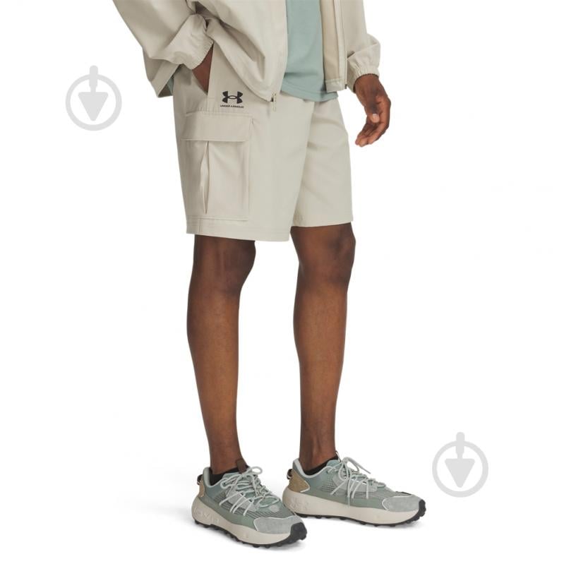 Шорты Under Armour Vibe Woven Cargo Short 1386560-289 р. 2XL бежевый - фото 1