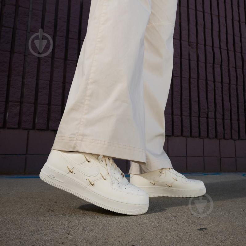 Кроссовки женские демисезонные Nike WMNS AIR FORCE 1 '07 LX CN CN FV3654-111 р.37,5 бежевые - фото 9 Кроссовки женские демисезонные Nike WMNS AIR FORCE 1 '07 LX CN CN FV3654-111 р.37,5 бежевые - фото 9