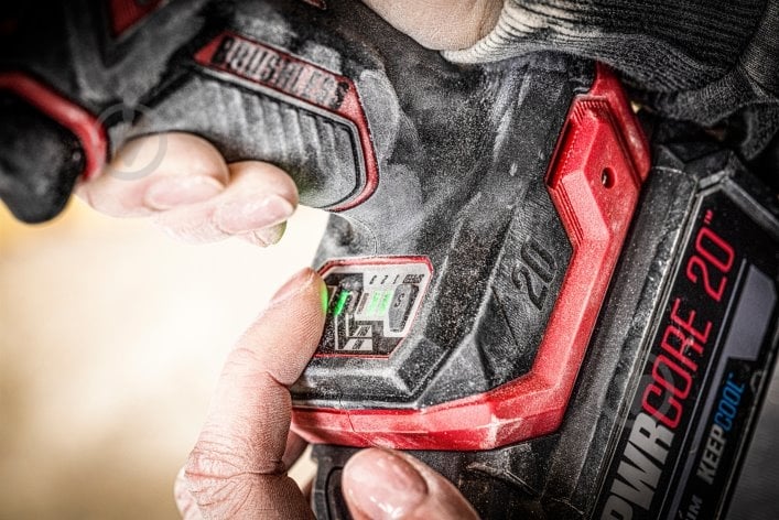 Гайковерт аккумуляторный SKIL 700 Нм SD1E3285CA+BR1E3105AA+CR1E3122 - фото 3 Гайковерт аккумуляторный SKIL 700 Нм SD1E3285CA+BR1E3105AA+CR1E3122 - фото 3