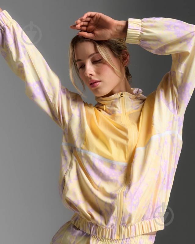 Вітрівка жіноча 2XU Aero Sheer Windbreaker WR7353a_PXL/WRF р.XS різнокольорова - фото 3