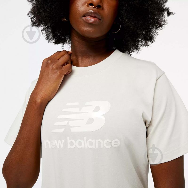 Футболка New Balance ATHLETICS PEARL GRAPHIC WT31553MBM р.M бежевый - фото 5