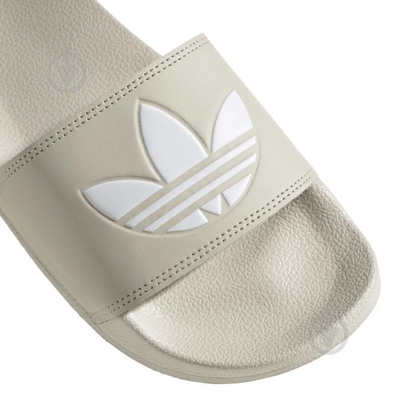 Шльопанці Adidas ADILETTE LITE W FY6541 р.36 2/3 світло-сірий - фото 10