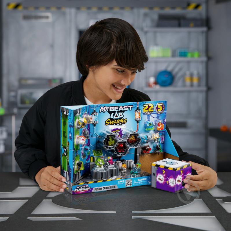 Набір фігурок MrBeast Lab Swarms Хаос 124304 - фото 2 Набір фігурок MrBeast Lab Swarms Хаос 124304 - фото 2