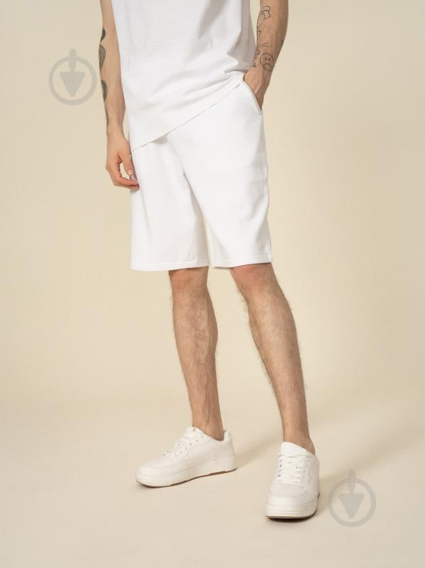 Шорти Outhorn SHORTS CAS M139 OTHSS23TSHOM139-10S р. 2XL білий - фото 1