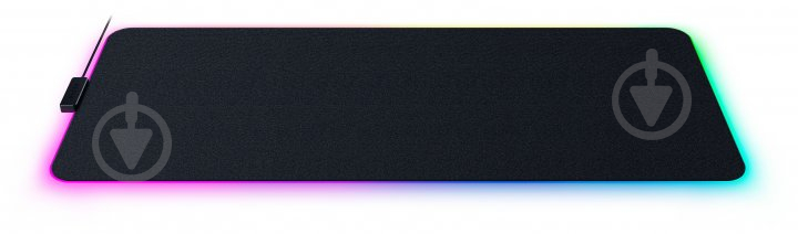 Игровая поверхность Razer Strider Chroma Black (RZ02-04490100-R3M1) - фото 3