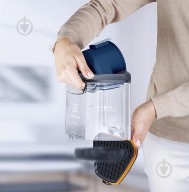 Пылесос Electrolux EUFC8ALRGY white - фото 6