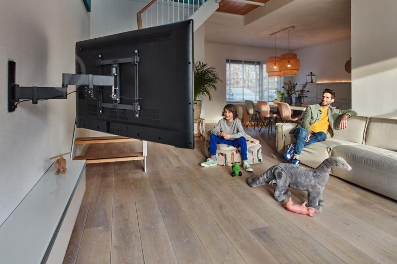 Кронштейн Vogels TVM 3443 поворотно-похилі 32"-65" чорний - фото 13