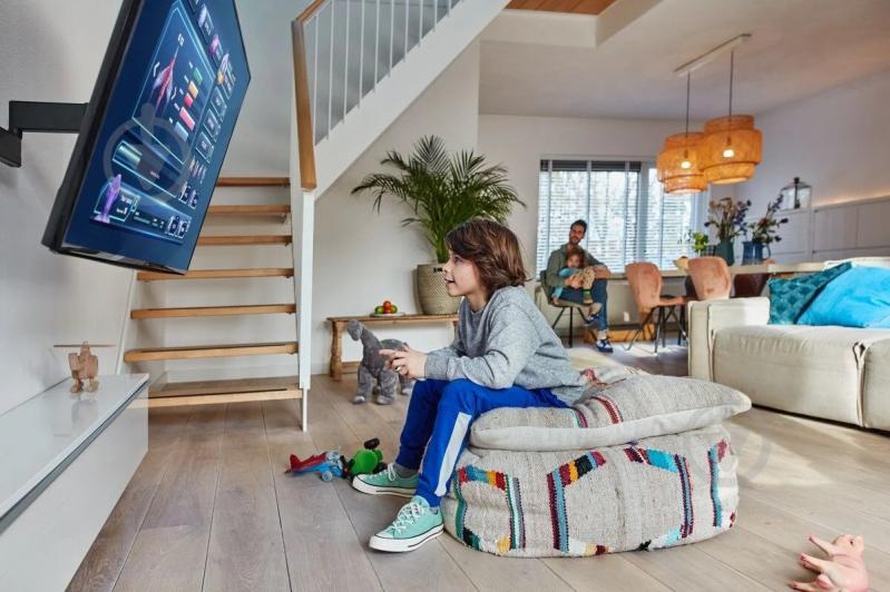 Кронштейн Vogels TVM 3663 OLED поворотно-похилі 40"-77" чорний - фото 14