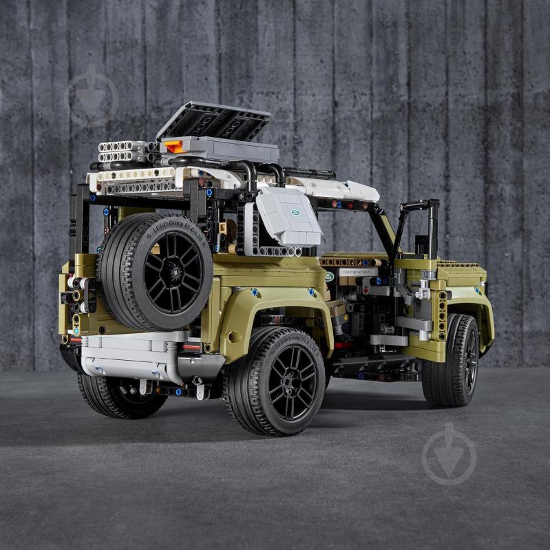 Конструктор LEGO Technic Land Rover Defender 42110 - фото 7