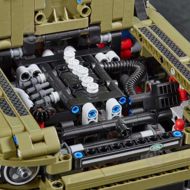 Конструктор LEGO Technic Land Rover Defender 42110 - фото 8