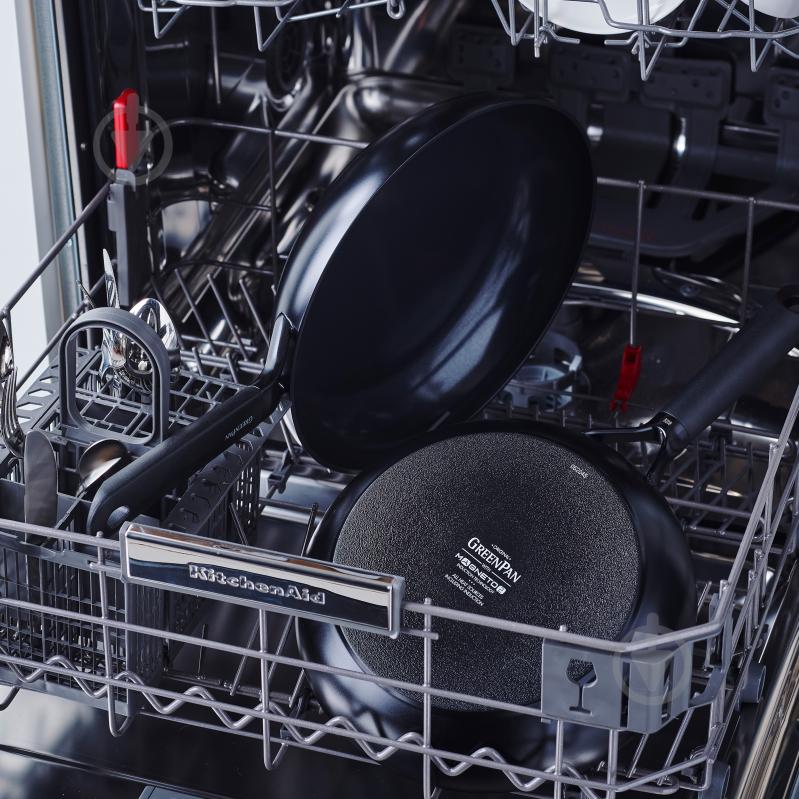 Кастрюля с крышкой GreenPan Smart, 24 см, 5,1 л (CC005195-001) - фото 3 Кастрюля с крышкой GreenPan Smart, 24 см, 5,1 л (CC005195-001) - фото 3