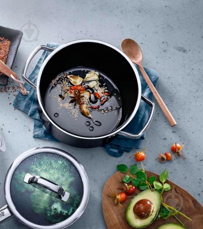 Набор кастрюль WMF с крышками Fusiontec Mineral Dark Brass - фото 3 Набор кастрюль WMF с крышками Fusiontec Mineral Dark Brass - фото 3