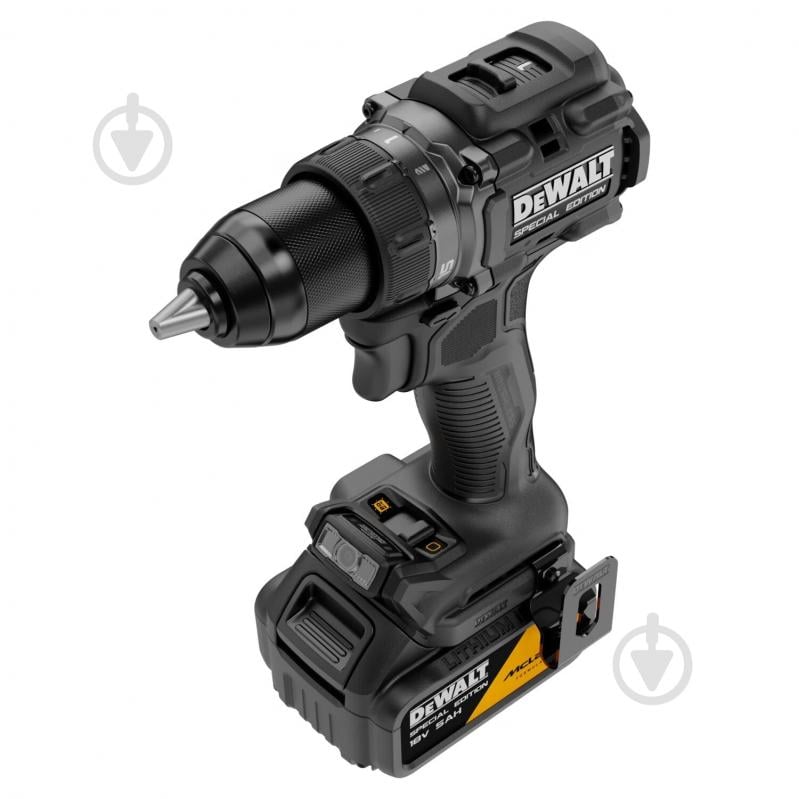 Шуруповерт аккумуляторный DeWalt DCD81MP2T - фото 4