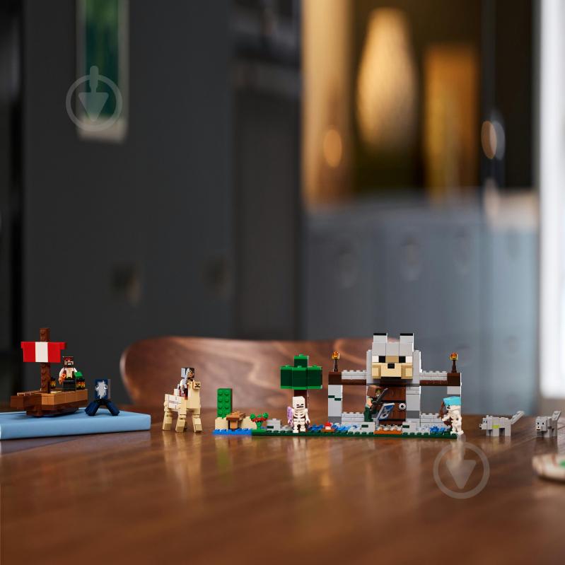 Конструктор LEGO Minecraft Подорож на піратському кораблі 21259 - фото 6