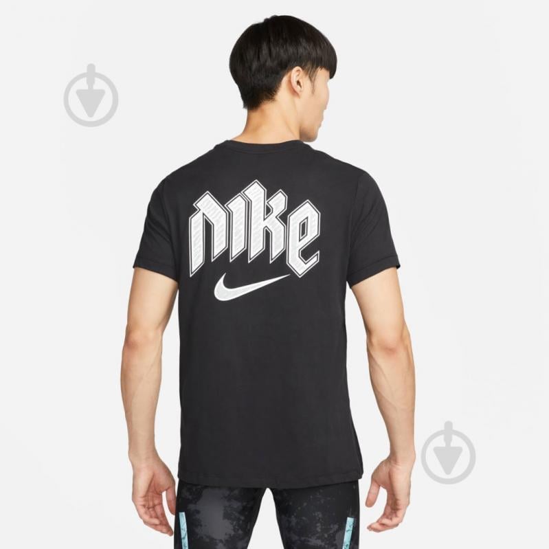 Футболка Nike FD0122-010 р.XL черный - фото 2