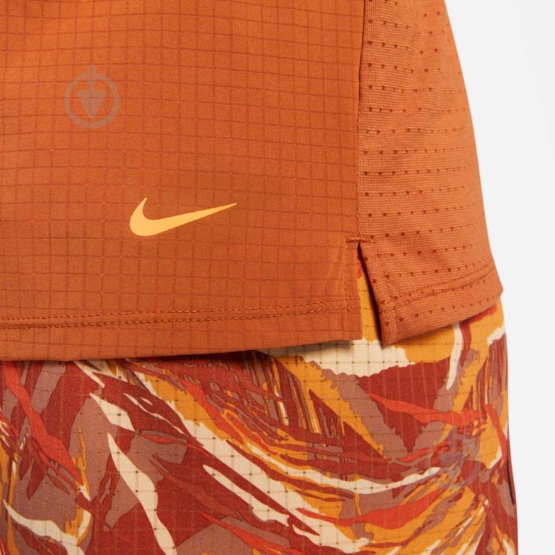 Футболка Nike DV9305-246 р.M коричневый - фото 5 Футболка Nike DV9305-246 р.M коричневый - фото 5
