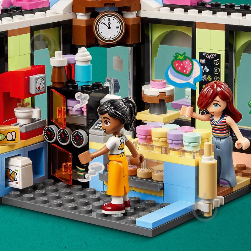 Конструктор LEGO Friends Кофейня Хартлейк-Сити 42618 - фото 9