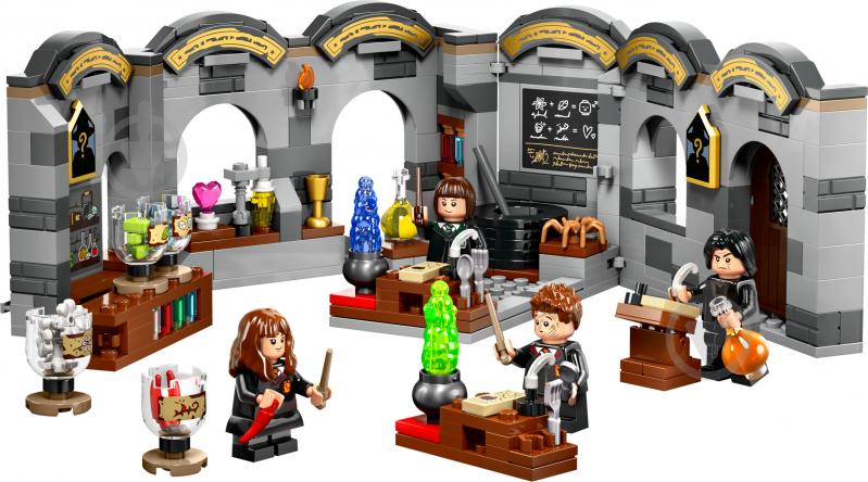 Конструктор LEGO Harry Potter Замок Хогвартс: Урок злеварения 76431 - фото 3