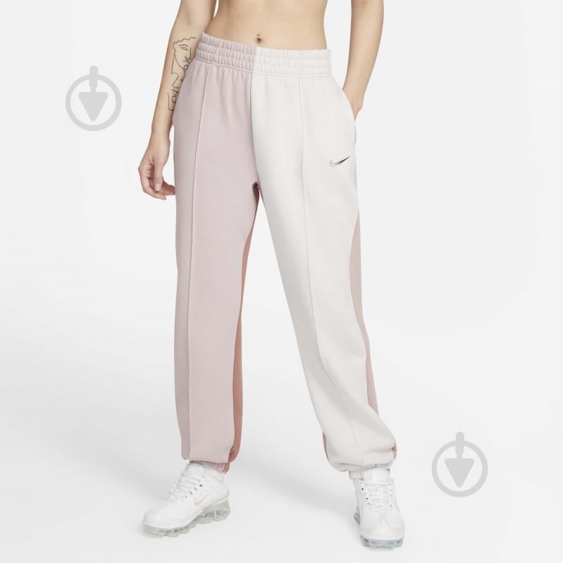 Штани Nike W NSW PANT BB LBR SWOOSH DJ6151-058 р. L різнокольоровий - фото 1