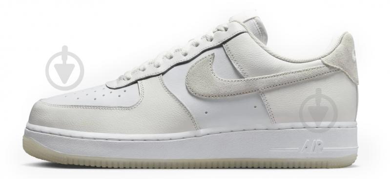 Кросівки чоловічі демісезонні Nike AIR FORCE 1 07 LV8 FN5832-100 р.44 білі - фото 1