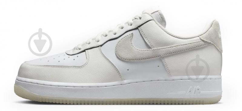 Кросівки чоловічі демісезонні Nike AIR FORCE 1 07 LV8 FN5832-100 р.45 білі - фото 1