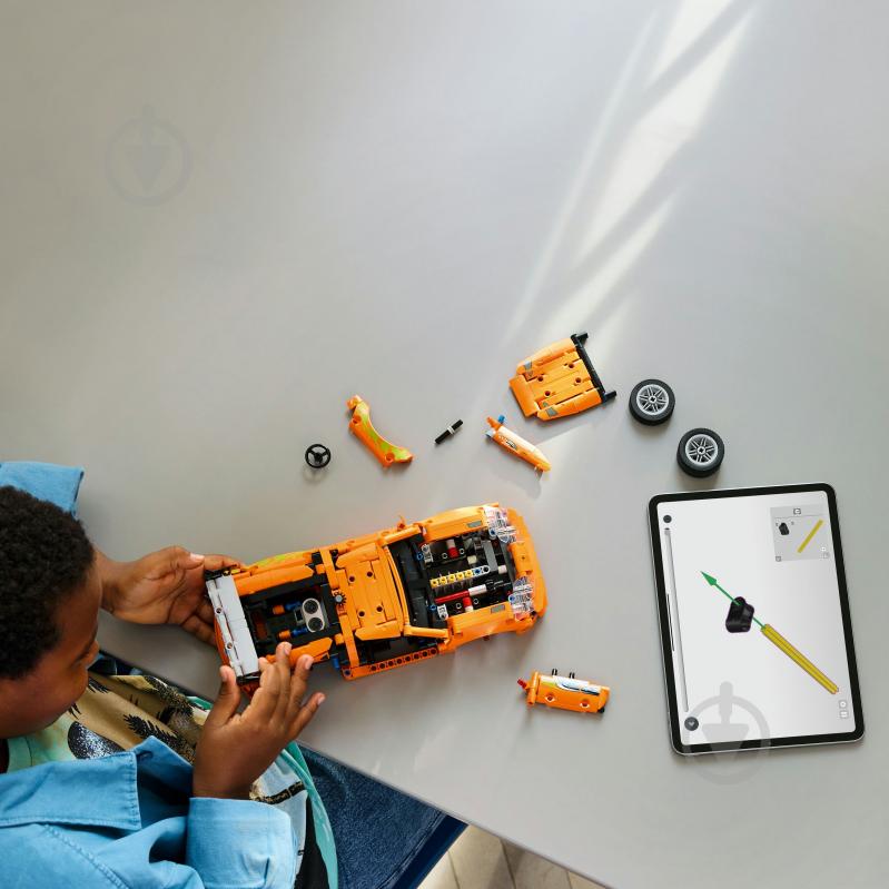 Конструктор LEGO Technic Fast and Furious Toyota Supra MK4 42204 - фото 11