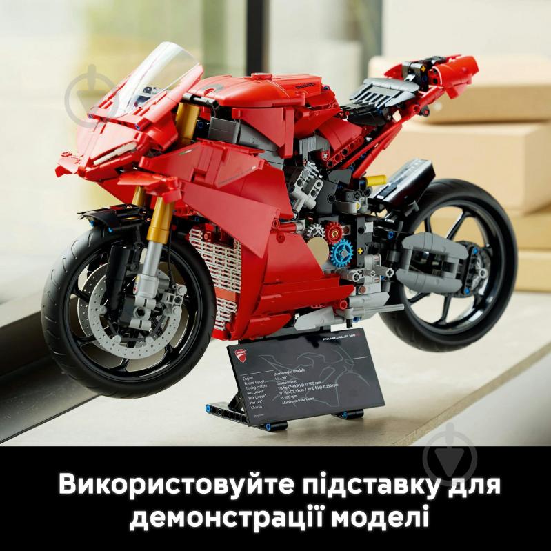 Конструктор LEGO Technic Мотоцикл Ducati Panigale V4 S 42202 - фото 8 Конструктор LEGO Technic Мотоцикл Ducati Panigale V4 S 42202 - фото 8