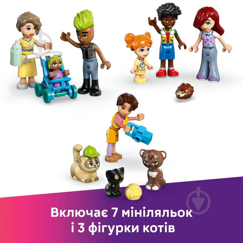 Конструктор LEGO Friends Хартлейк-Сіті. Квартири і крамниці 42670 - фото 6