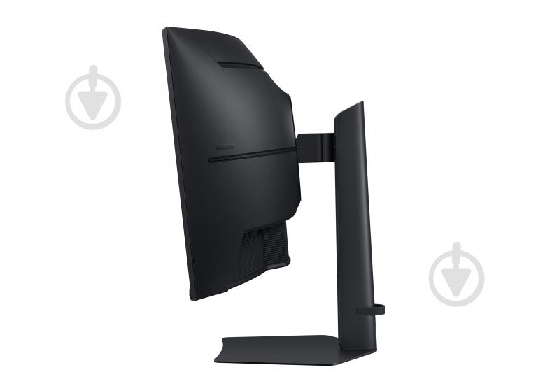 Монитор Samsung ViewFinity S8 40" (LS40H850TAIXUA) - фото 11