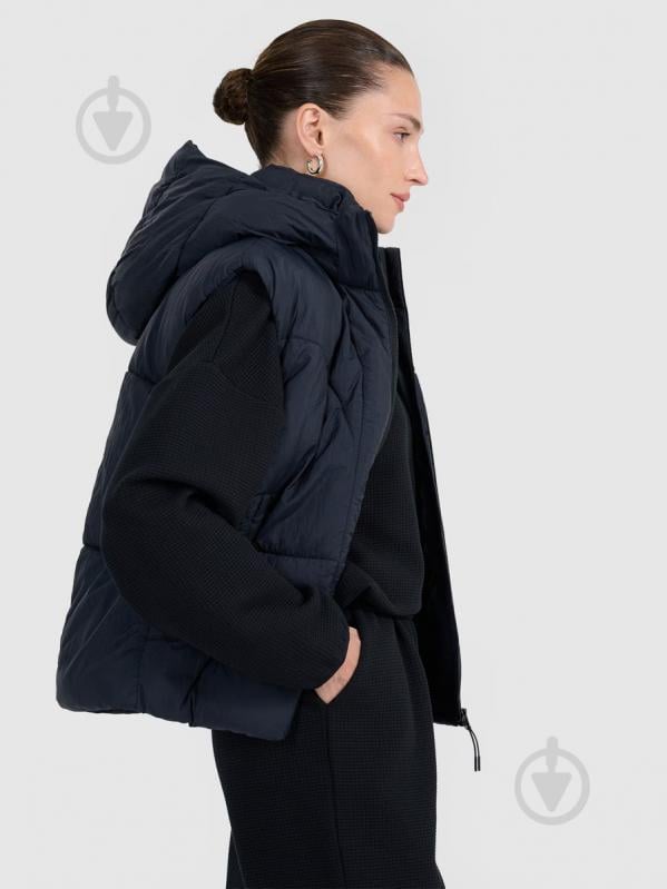 Жилет 4F VEST JACKET F299 4FWAW25TVJAF299-20S р.S черный - фото 3 Жилет 4F VEST JACKET F299 4FWAW25TVJAF299-20S р.S черный - фото 3