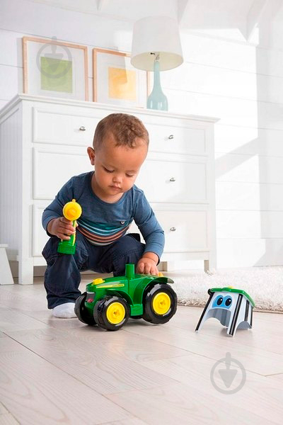 Трактор Tomy John Deere Собери свой трактор Джонни 46655 1:43 - фото 4